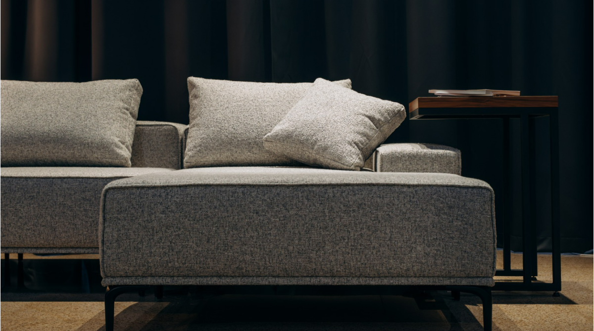 Диван Soho прямий + пуф