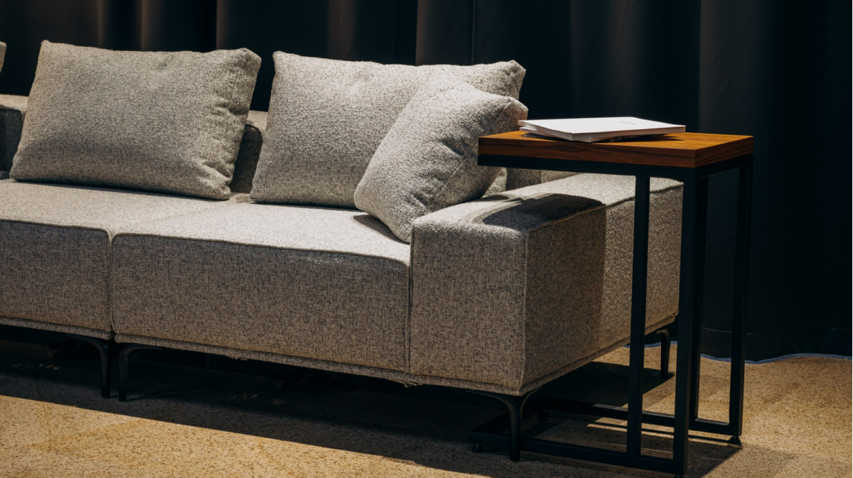 Диван Soho прямий + пуф