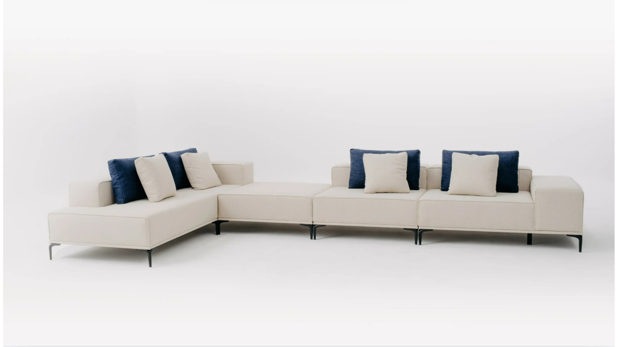 Диван Soho + пуф