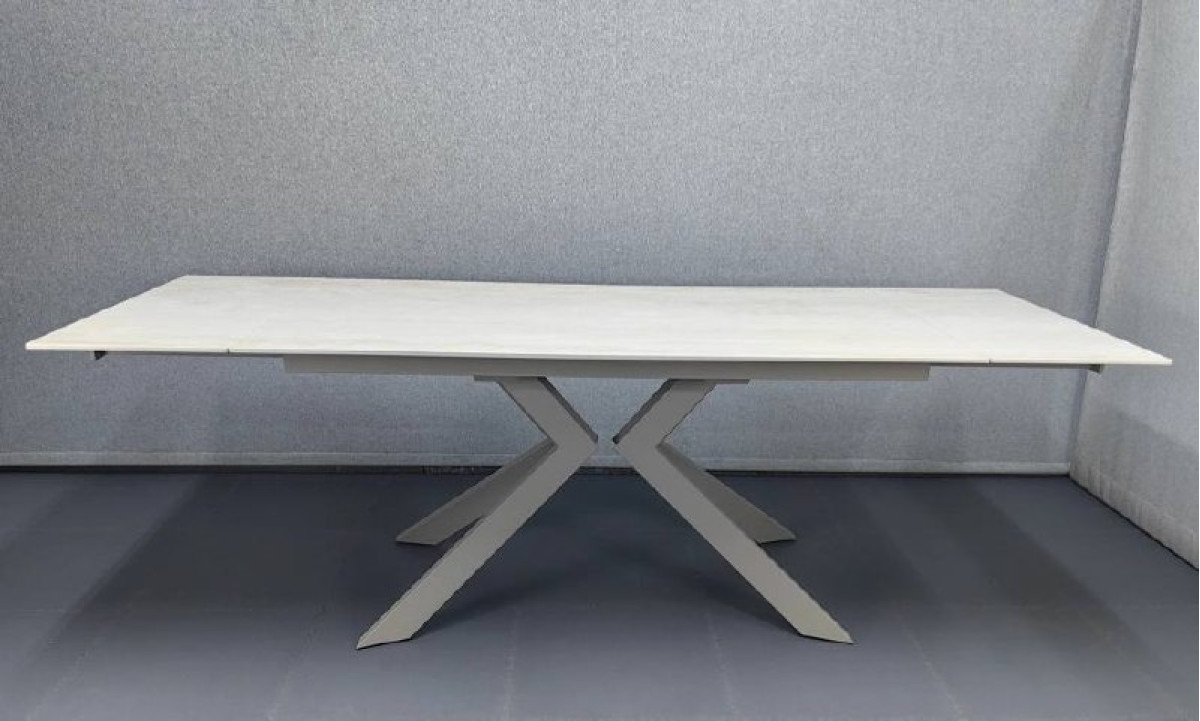 Стіл МОНАКО травертин матовий 1600/2400×750 ноги тауп