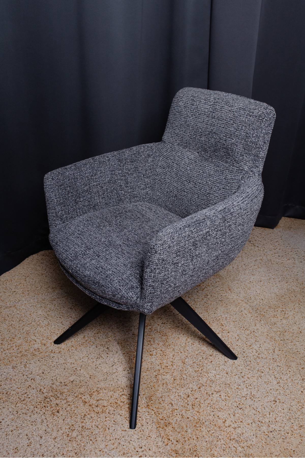 Стілець поворотний R-185 антрацит + чорний